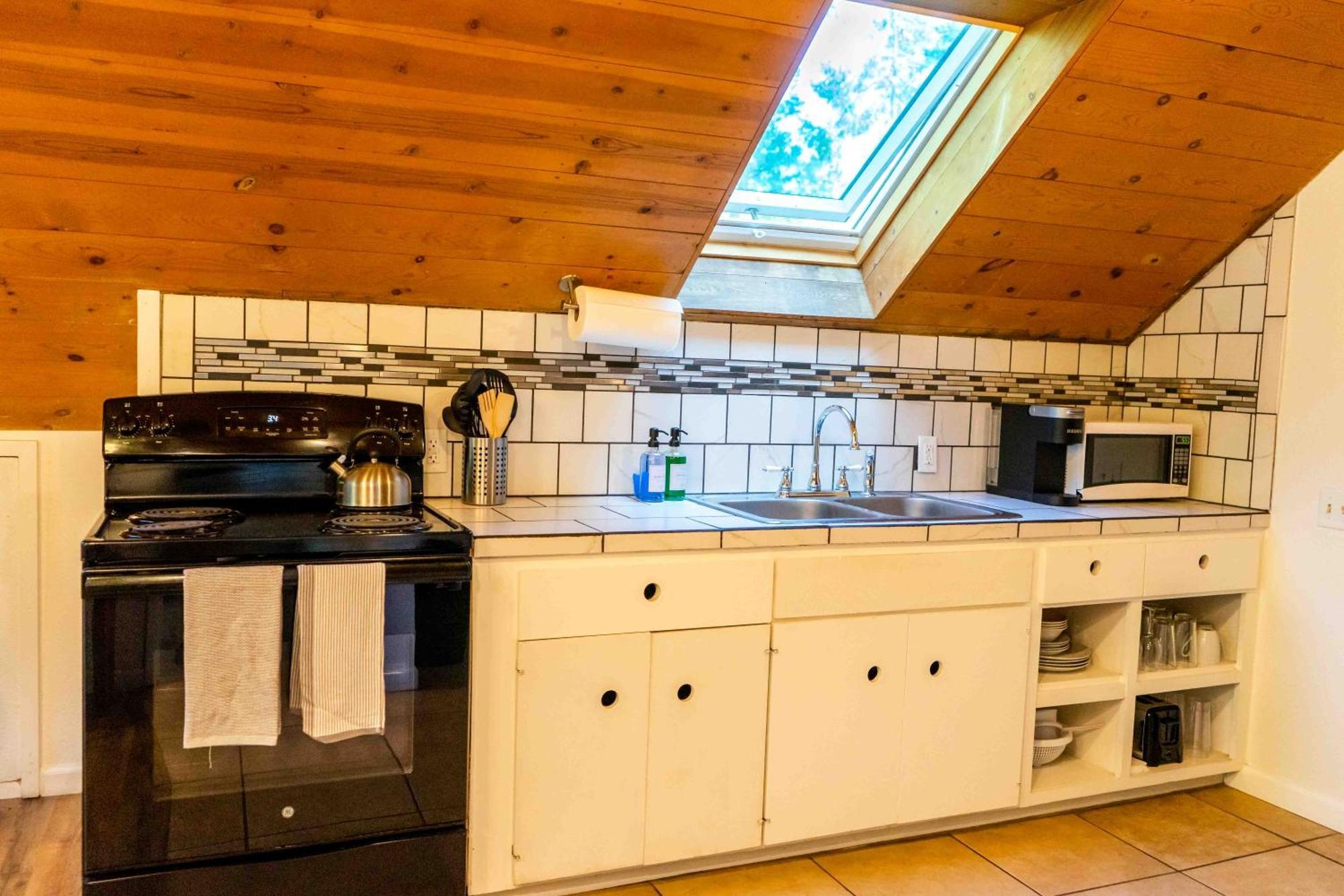 Miners Suite-Centrally Located In Shaver Lake Exteriör bild